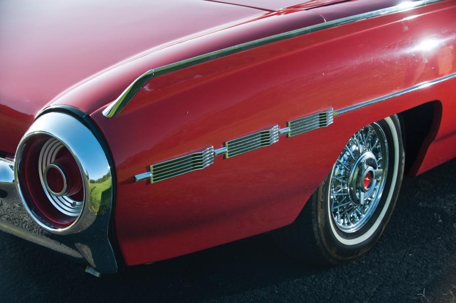  Ford Thunderbird Sports Roadster 1962 года  (фото 24 из 50)